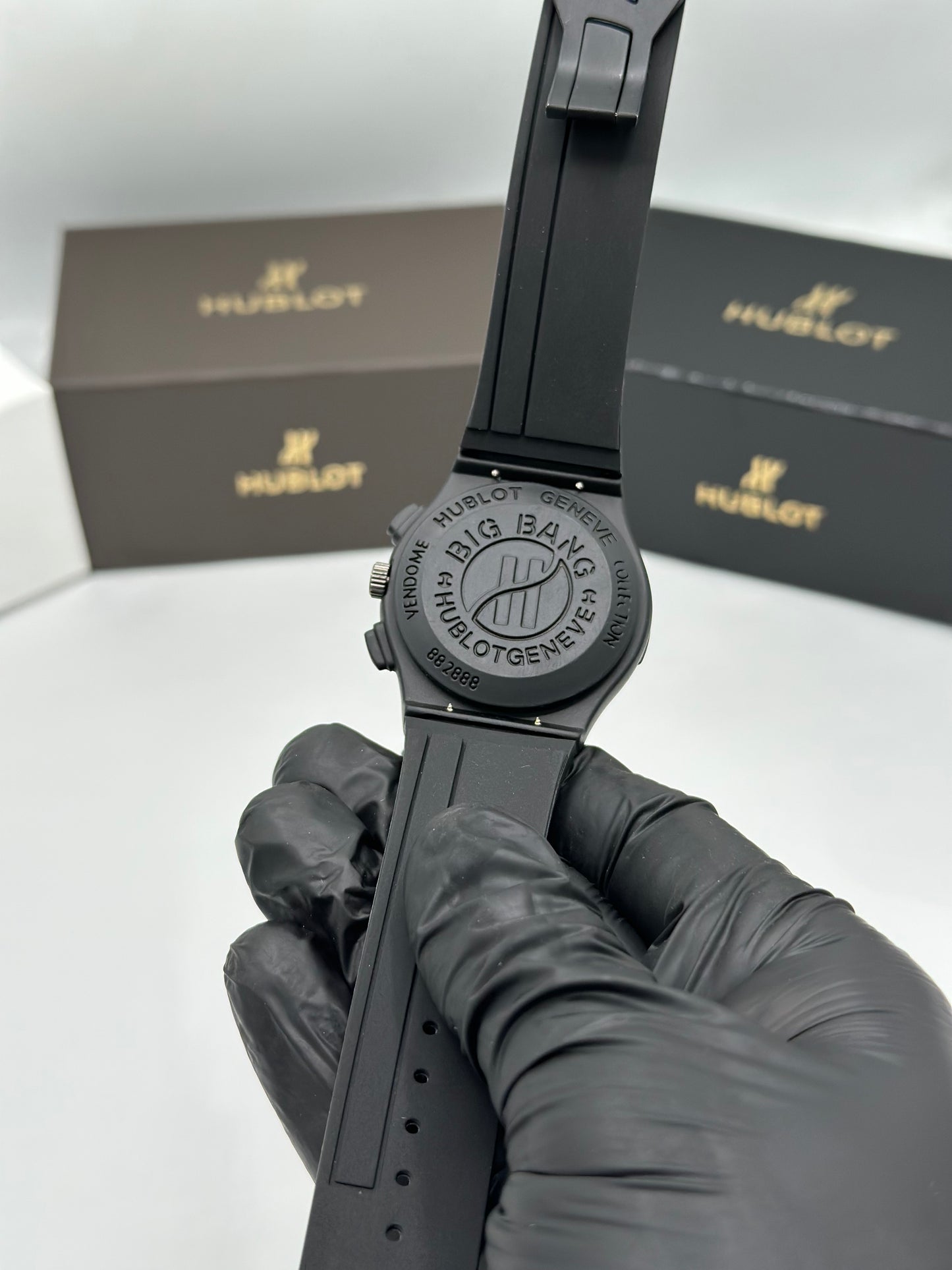 Red & Black Bezel Rubber Strap Men’s Watch